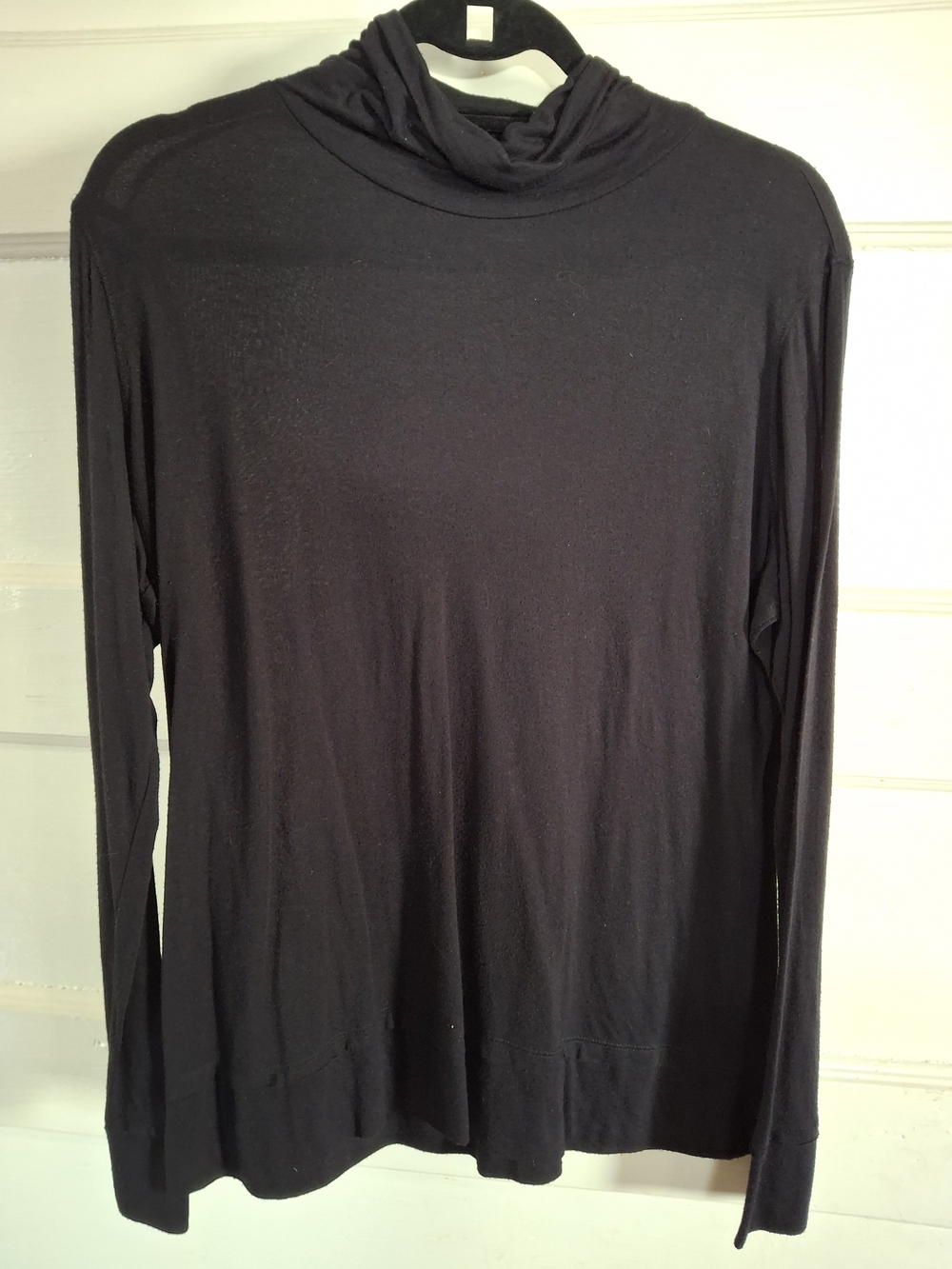 a.n.a. Black Cowl Neck Long Sleeve Top XL/1X – CFD 145